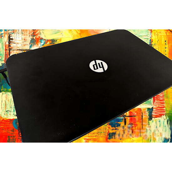 Laptop HP G3 Cztero A4 SSD Radeon Ram-8GB LED-15,6 Win10 Notebook
